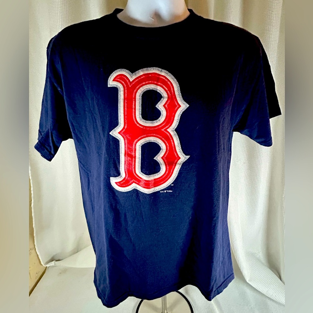 Vintage Dynasty 2004 Boston Red Sox short sleeve shirt